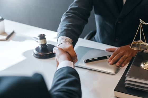 Quelle aide financi&egrave;re pour vos frais d'avocat ?